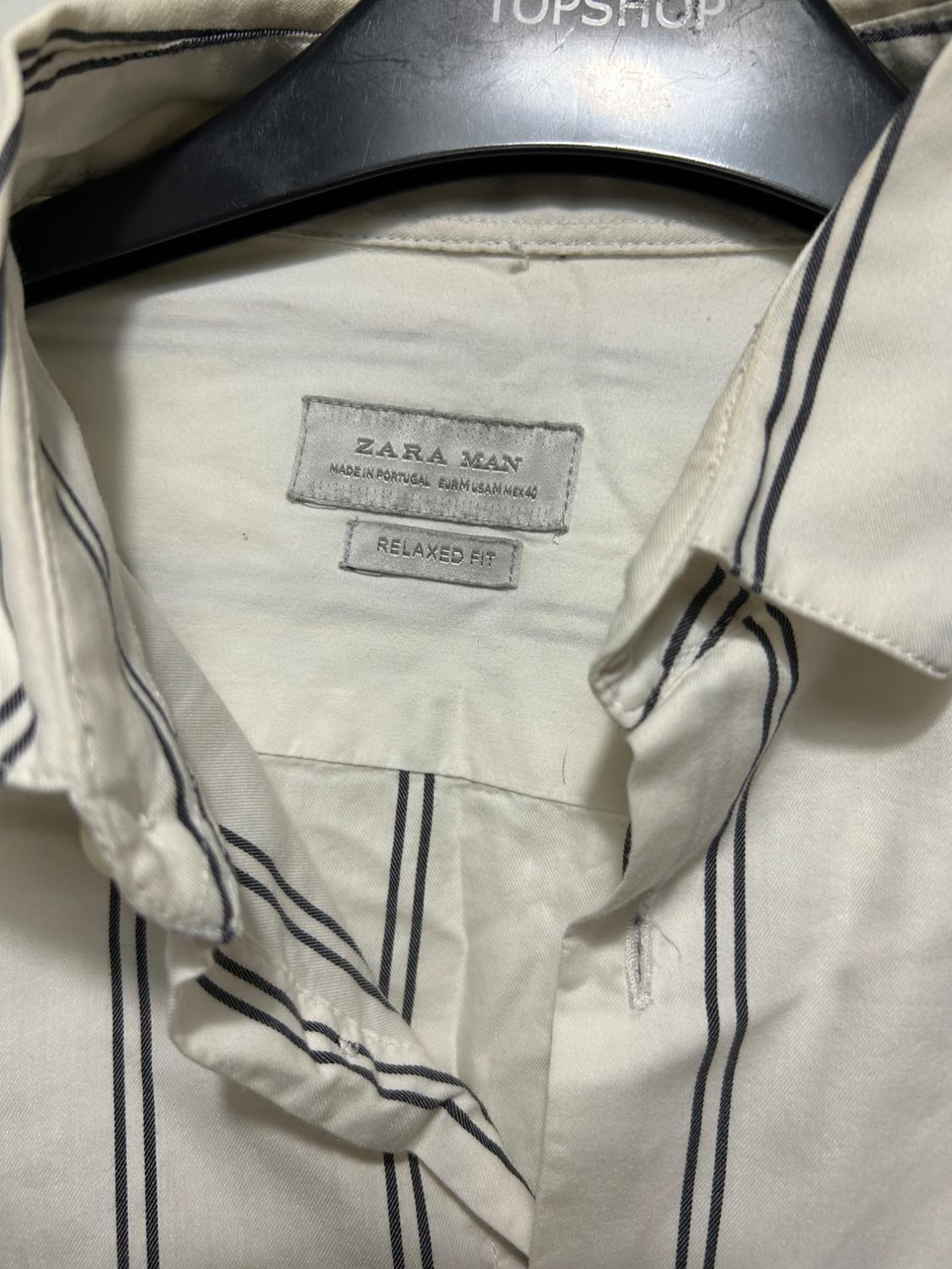 CAMISA RELAXED FIT A RAYAS - Image 3