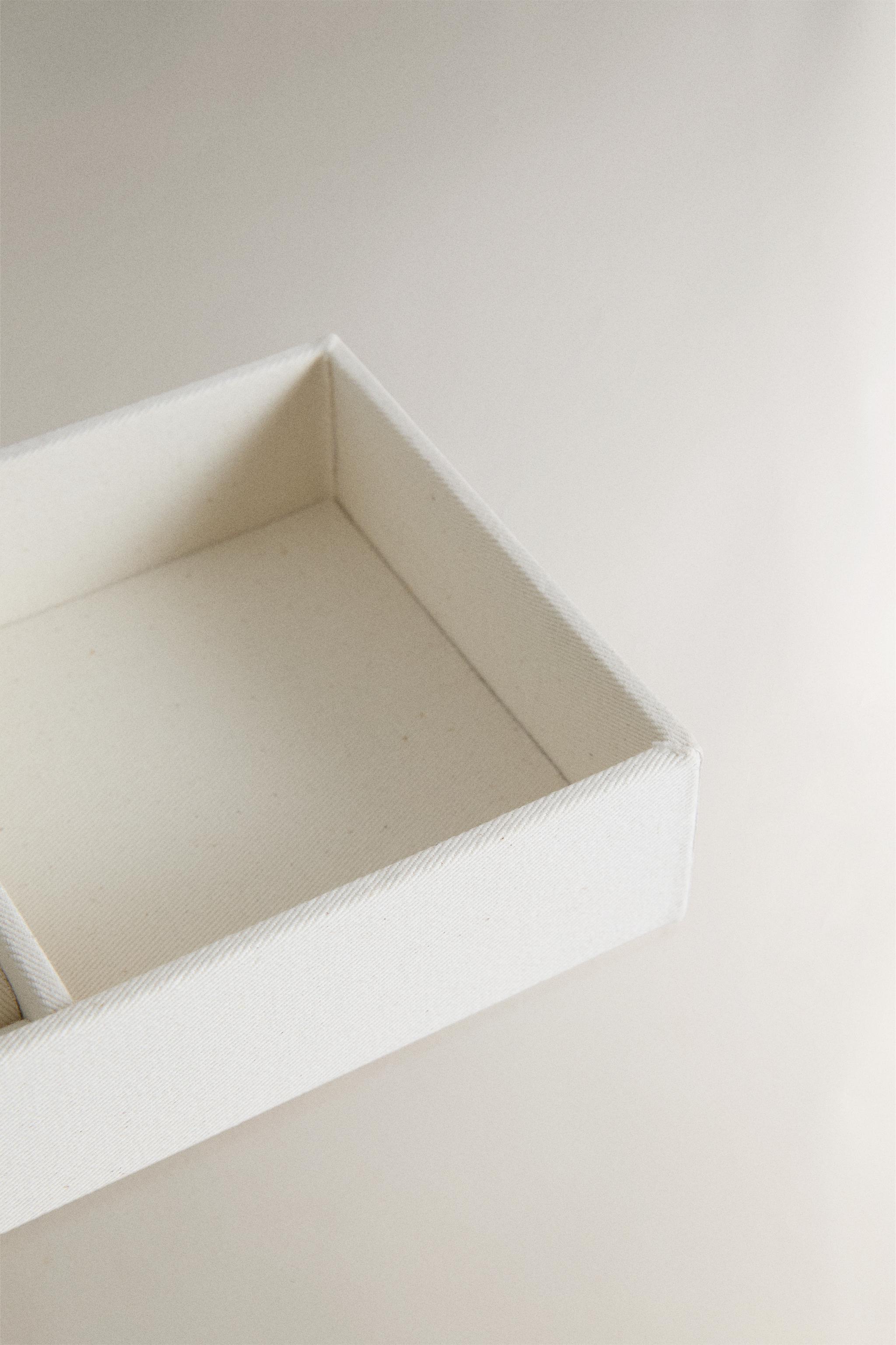 COTTON JEWELLERY ORGANISER — Ecru