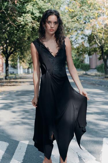 KNOT LACE DRESS — Black 2
