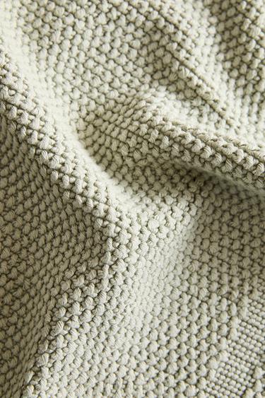 RUTSCHFESTER BADVORLEGER AUS BAUMWOLLE - Blau / Grün von Zara