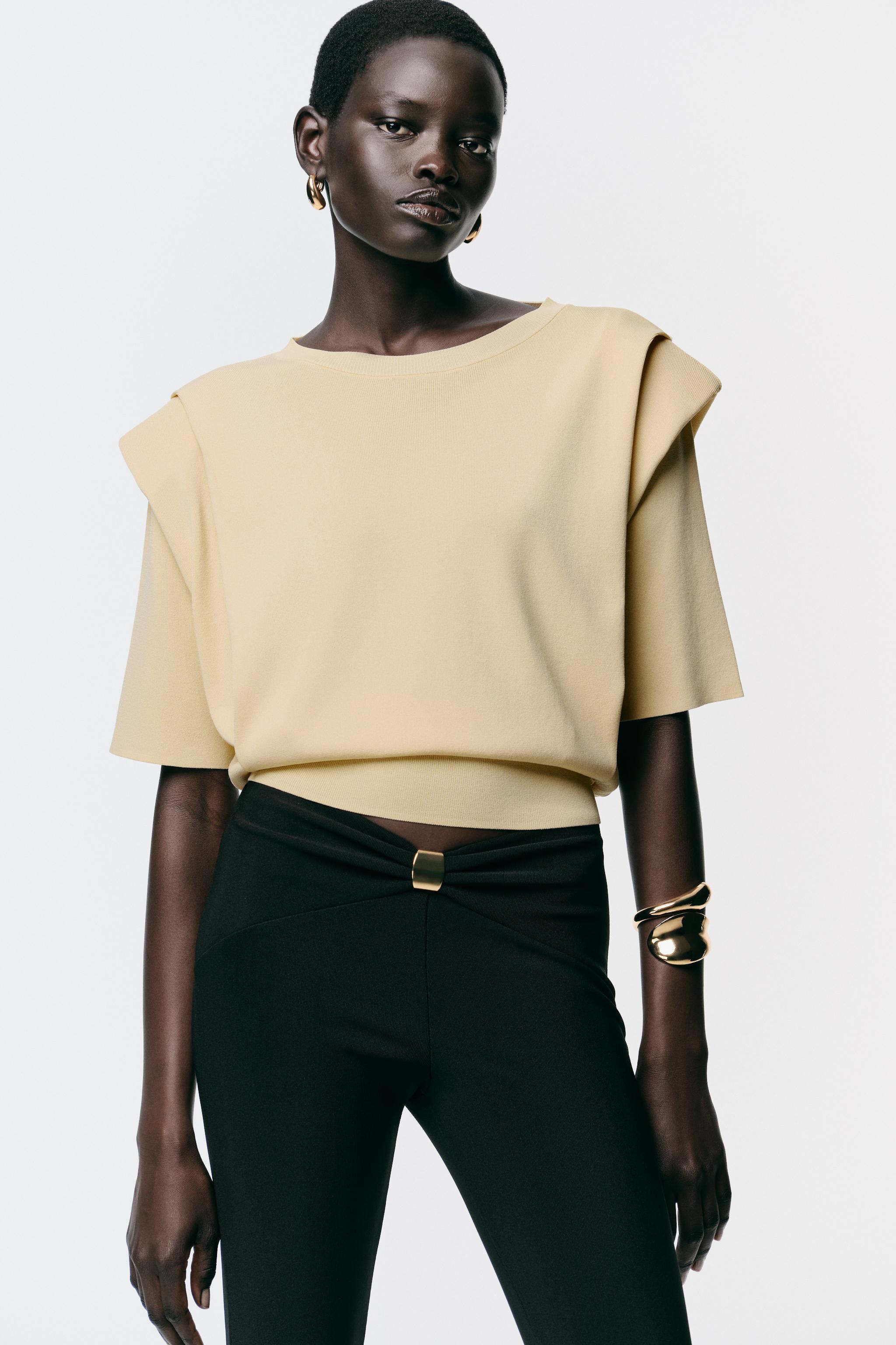 ZARA 半袖 ホワイト&ブラック シンプルデザイン ZARAザラ】ブラックホワイト 半袖シャツ 総柄シャツ 白黒 M