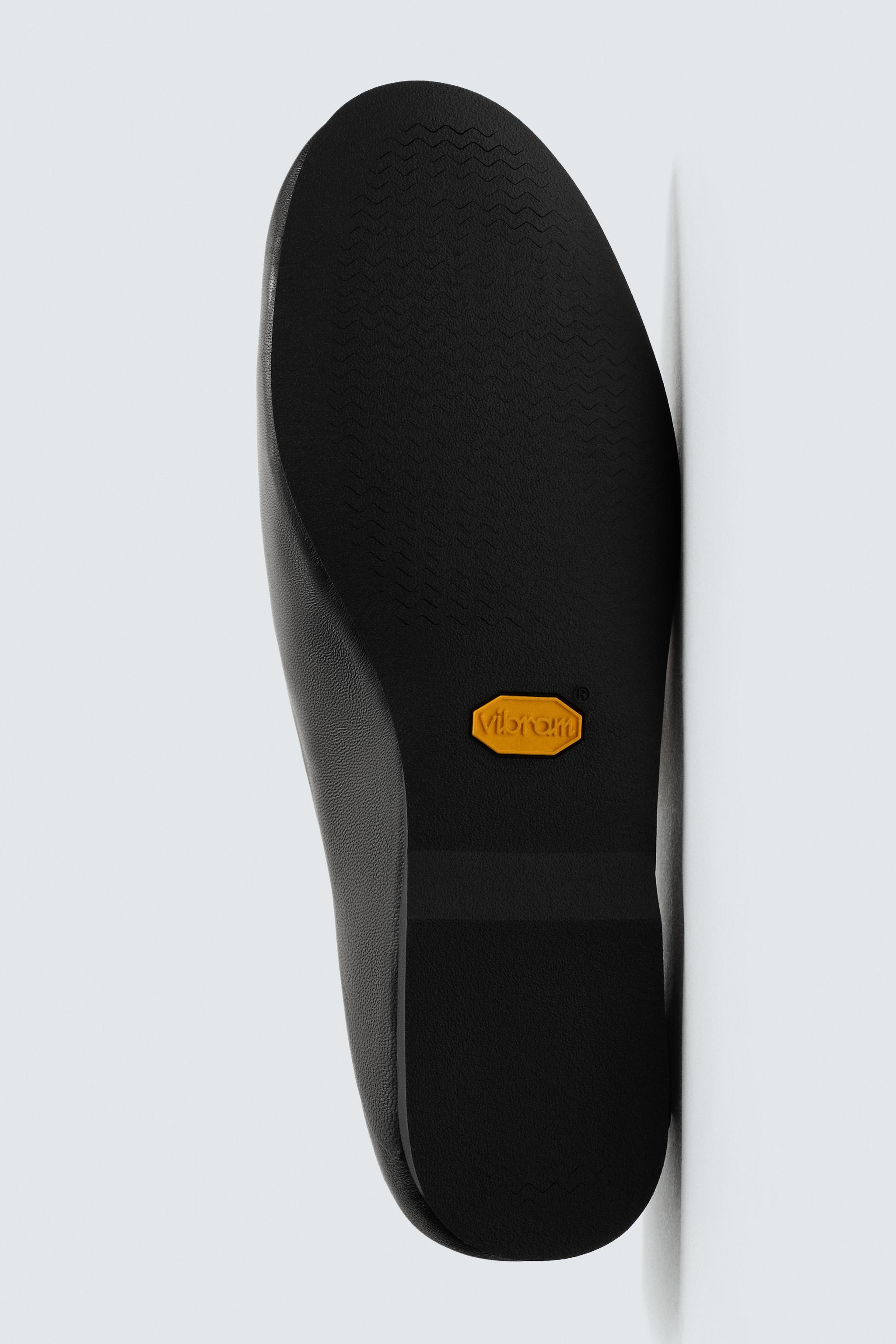 MOCASSINS EN CUIR SEMELLE VIBRAM® AARON LEVINE X ZARA