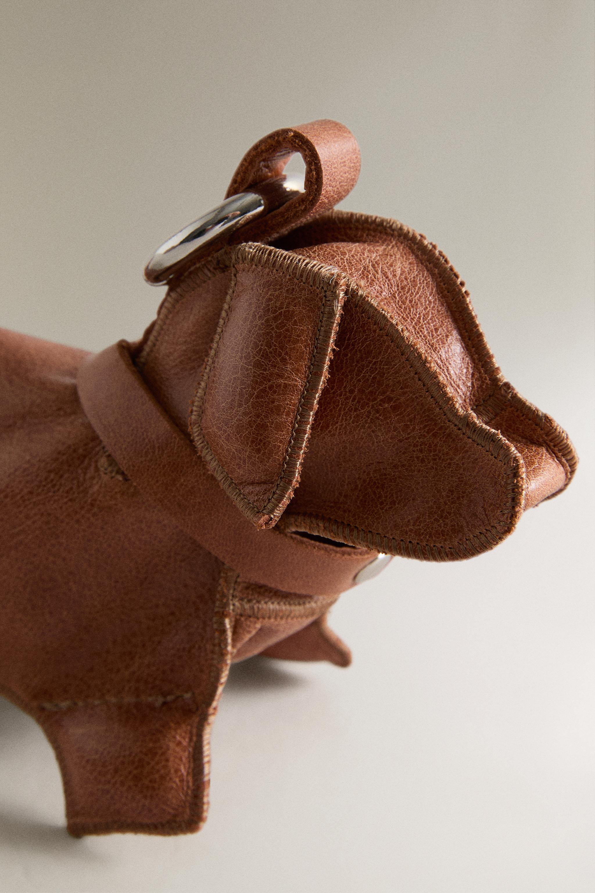 ÉTUI POUR SACS À DÉJECTIONS CHIEN