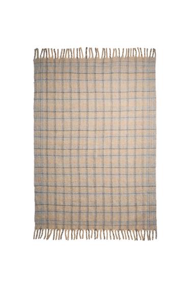 بطانية بطبعة مربعات - رمادي الخاص بـ Zara