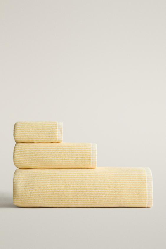 STRIPED COTTON BATH TOWEL - Yellow by Zara - Image 0