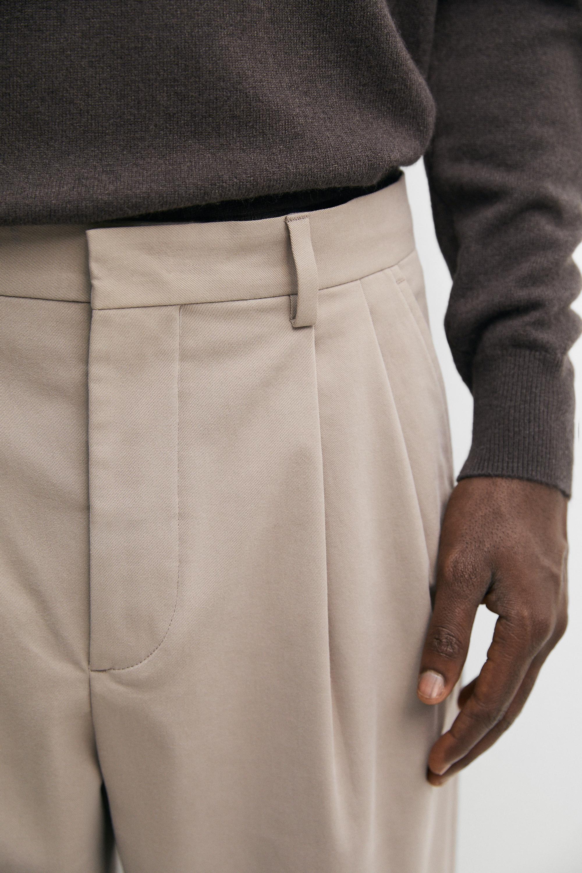 Cotton blend darted pants