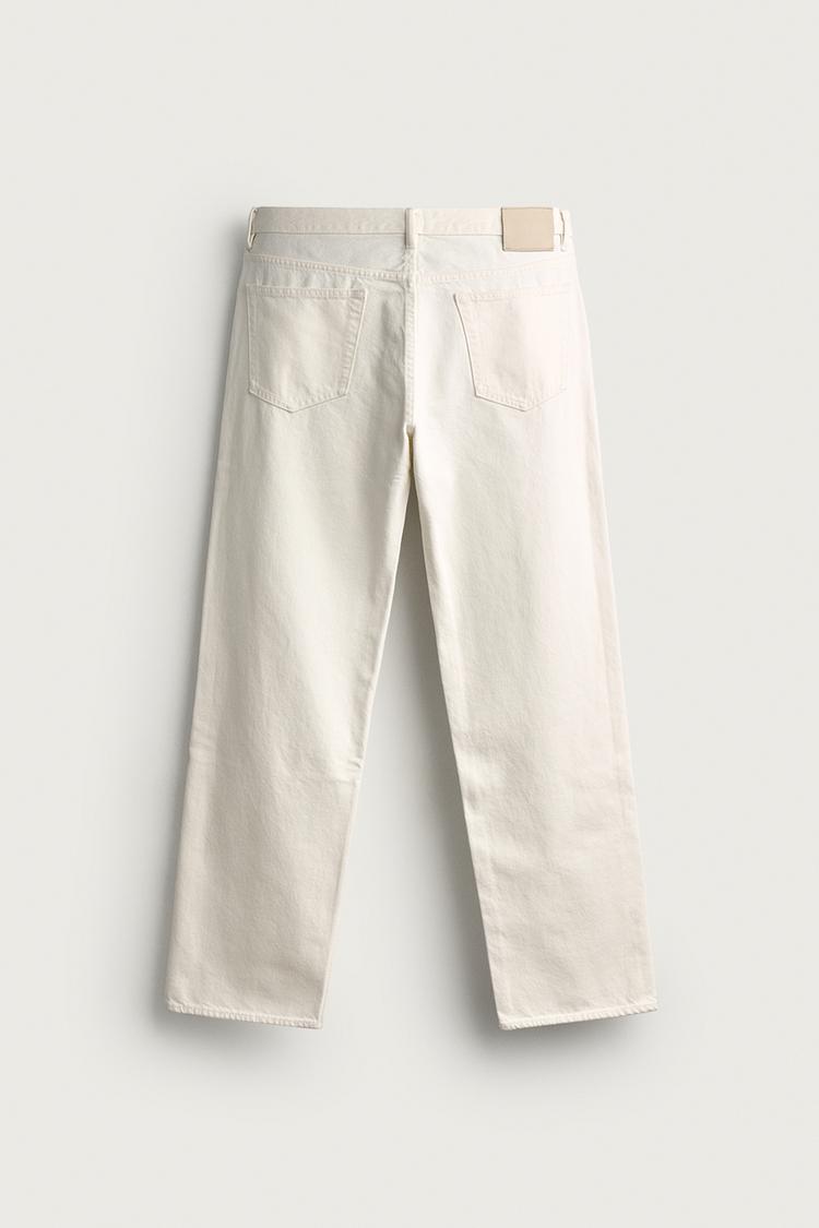 JEANS DE PIERNA RECTA 6