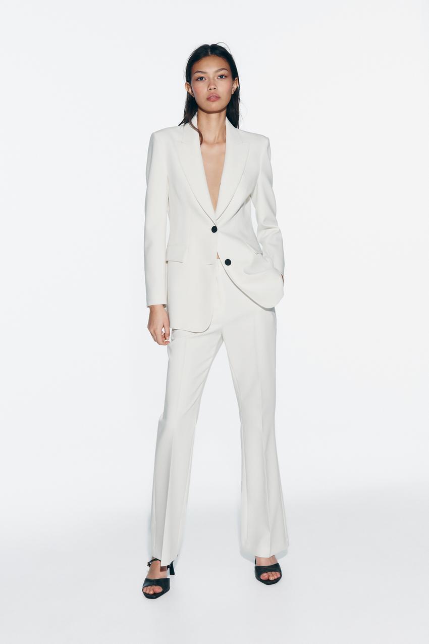 FITTED SHOULDER PAD BLAZER - Oyster-white