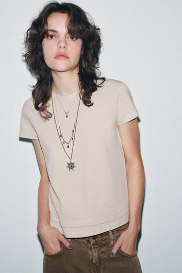 BLUZË MËNGË TË SHKURTRA EFEKT DYFISHE - Ngjyrë natyrale nga Zara