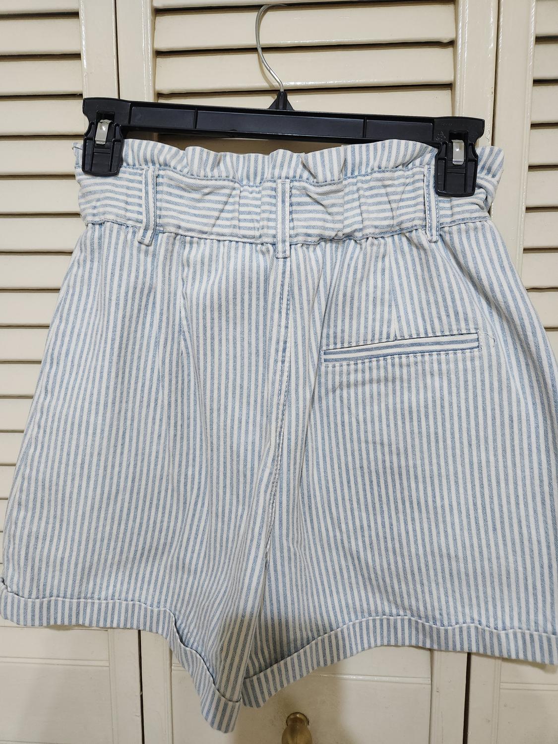 STRIPED PAPERBAG SHORTS - Image 2