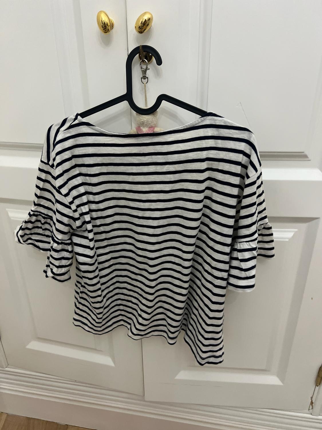 T-SHIRT WITH FRILLED SLEEVES - Image 2