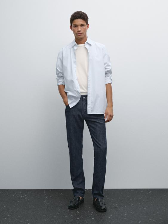 Lightweight tapered fit jeans