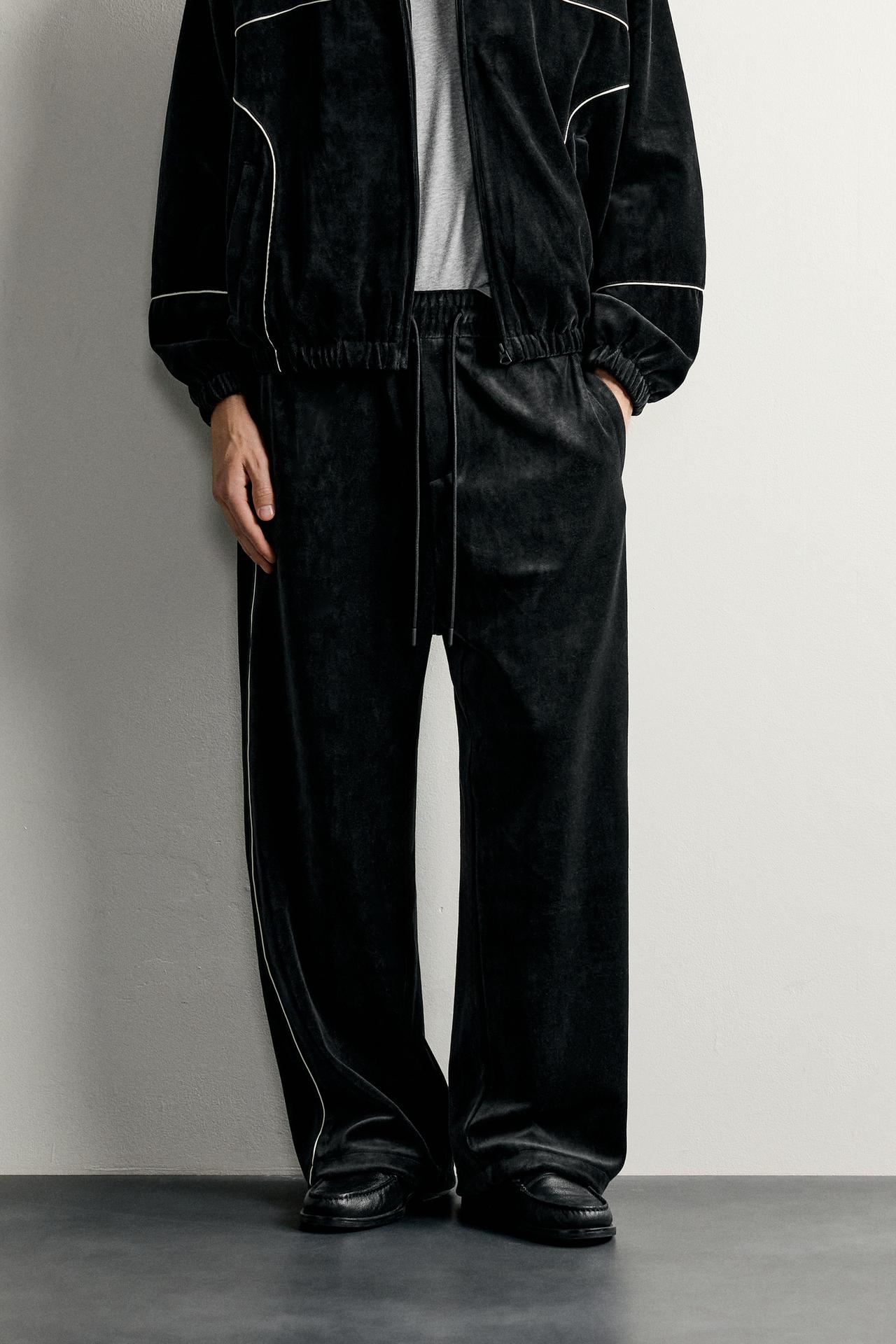 RETRO VELOUR TRACK PANTS — Black