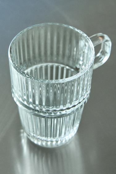 Zara GLASS MUG WITH A RAISED DESIGN - 990