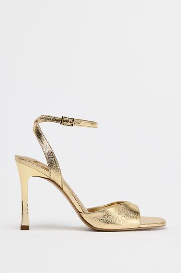 PATENT HIGH-HEEL SANDALS - Gold by Zara