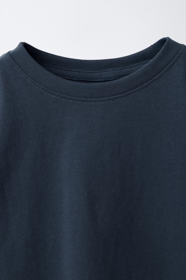 LOT DE TROIS T-SHIRTS RAYÉS ET UNIS - Bleu de Zara - Image 3