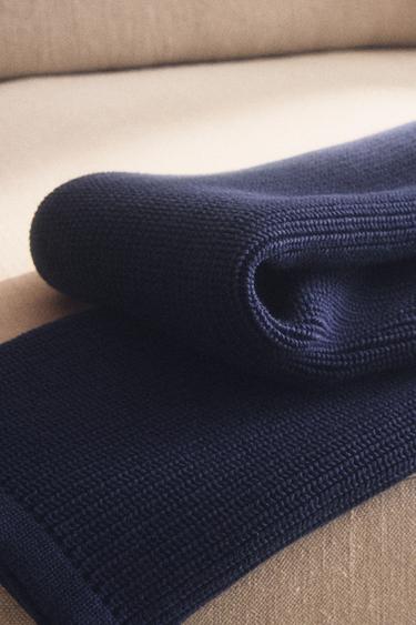 ΒΑΜΒΑΚΕΡΗ ΚΟΥΒΕΡΤΑ ΜΩΡΟΥ ΜΕ ΥΦΑΝΣΗ ΒΑΦΛΑΣ - Μπλε του Zara