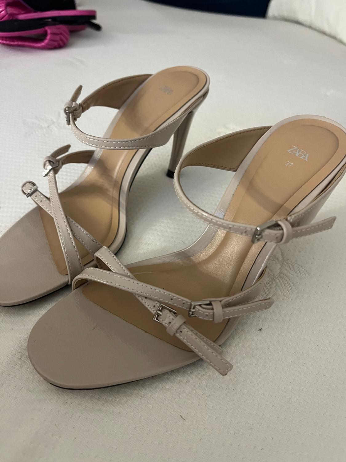 NUDE HEELS - Image 3