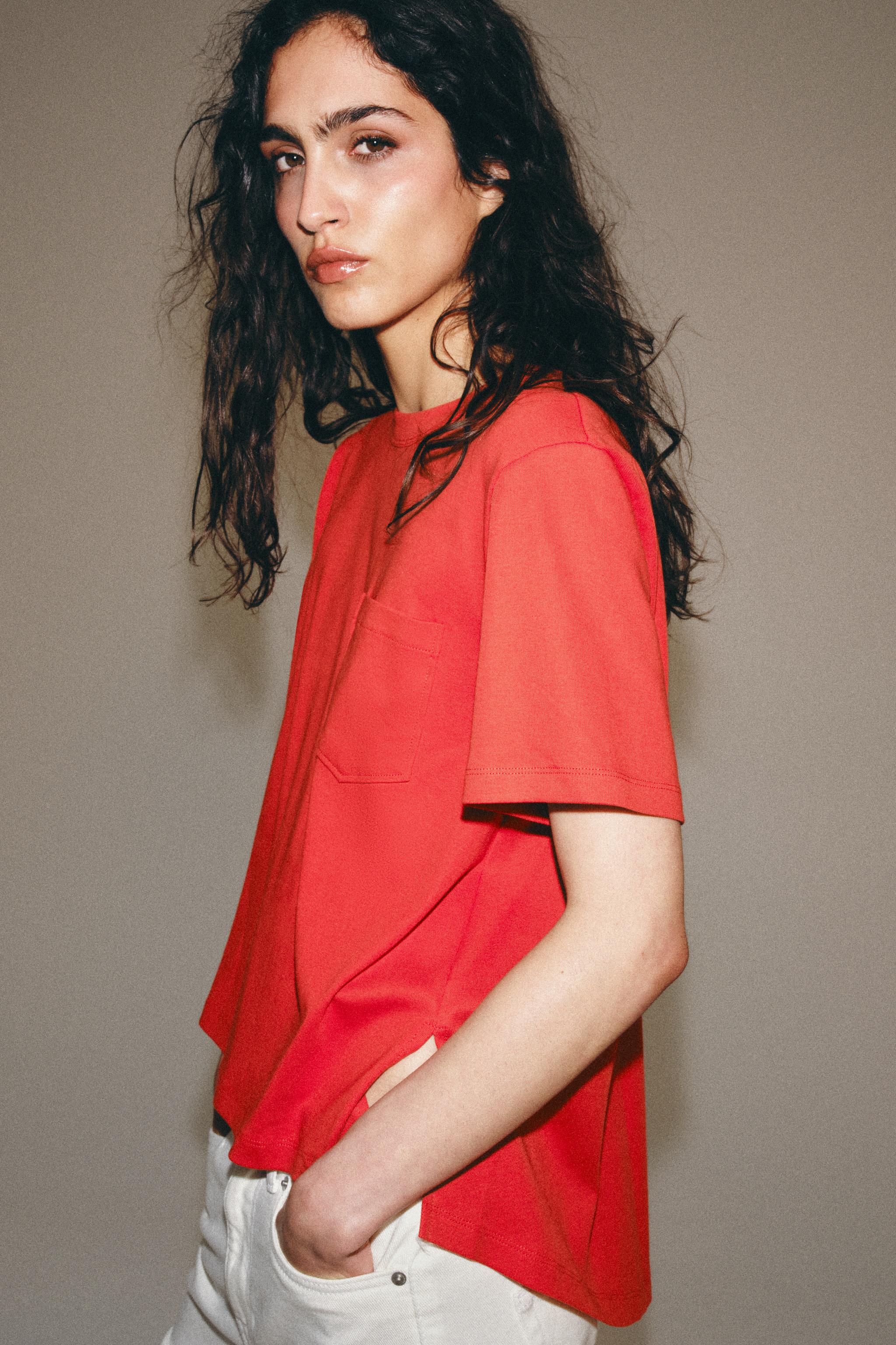 INTERLOCK POCKET T-SHIRT — Coral