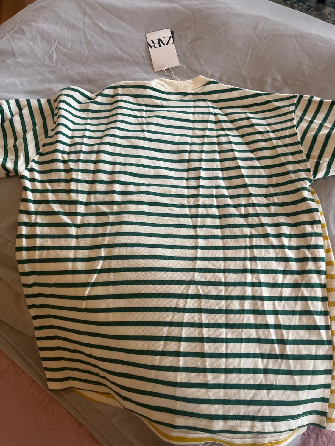 CONTRAST STRIPED T-SHIRT - Image 2