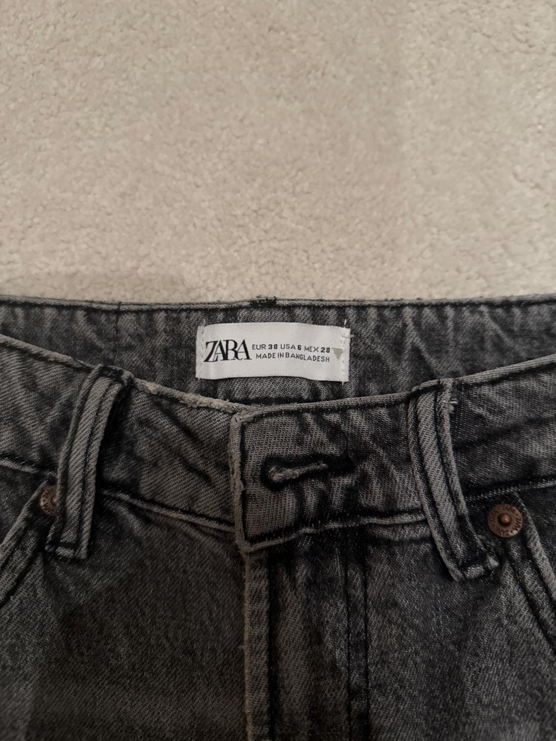Z1975 STRAIGHT-FIT HIGH-WAIST LONG LENGTH JEANS - Image 3