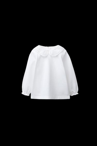CAMISETA CUELLO BORDADO - Crudo de Zara - Imagen 0