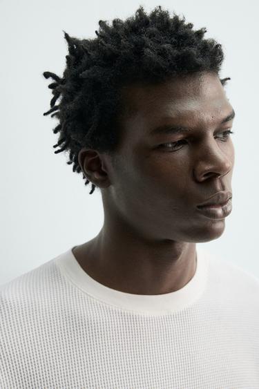 T-SHIRT STRUCTURE WAFFLE - Blanc cassé de Zara - Image 4