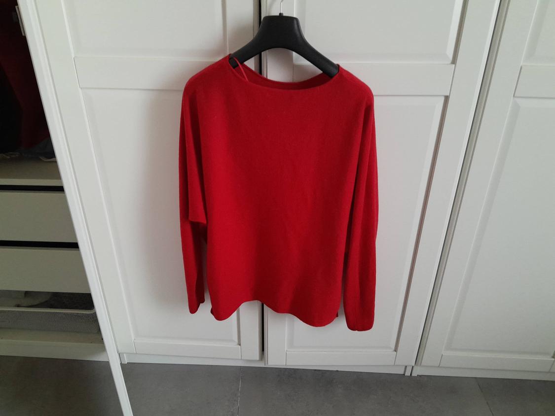 WOOL CAPE BODY JUMPER - Image 4