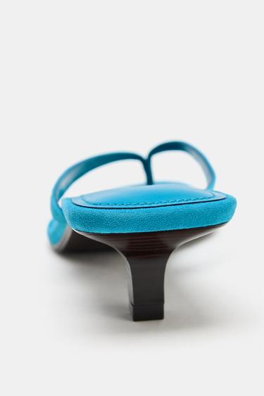 SANDALES KITTEN HEEL EN DAIM - Bleu turquoise de Zara - Image 4