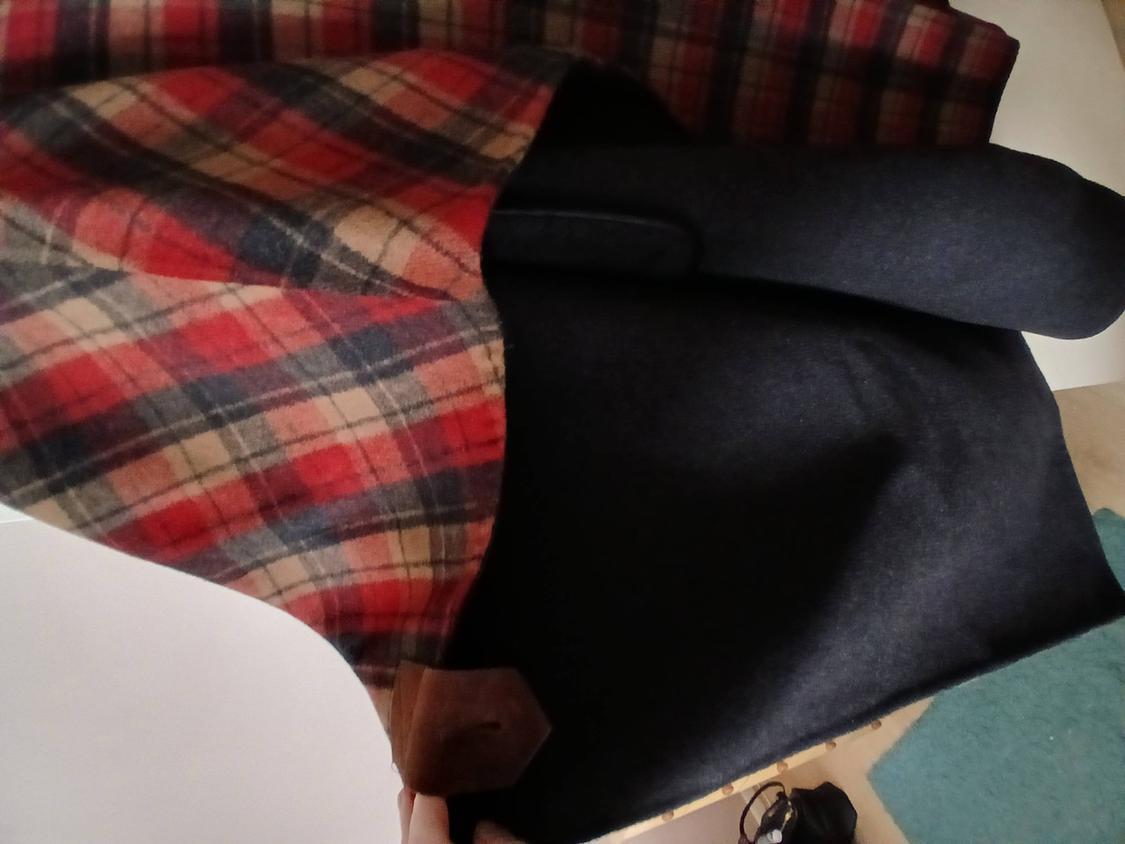 ZW COLLECTION LIMITED EDITION WOOL BLEND CHECK CAPE - Image 5