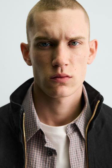 BLOUSON BOMBER COUPE CARRÉE EN COTON - Noir de Zara - Image 4