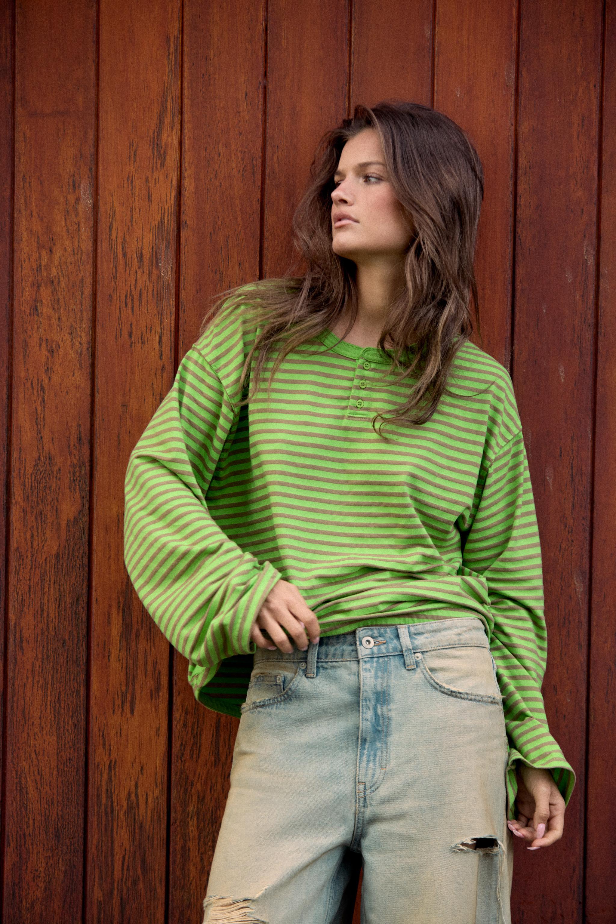 LONG SLEEVE STRIPED T-SHIRT