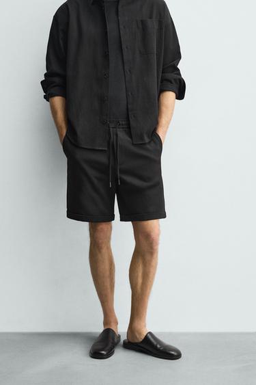BERMUDA REGULAR FIT CONFORT - Negro de Zara