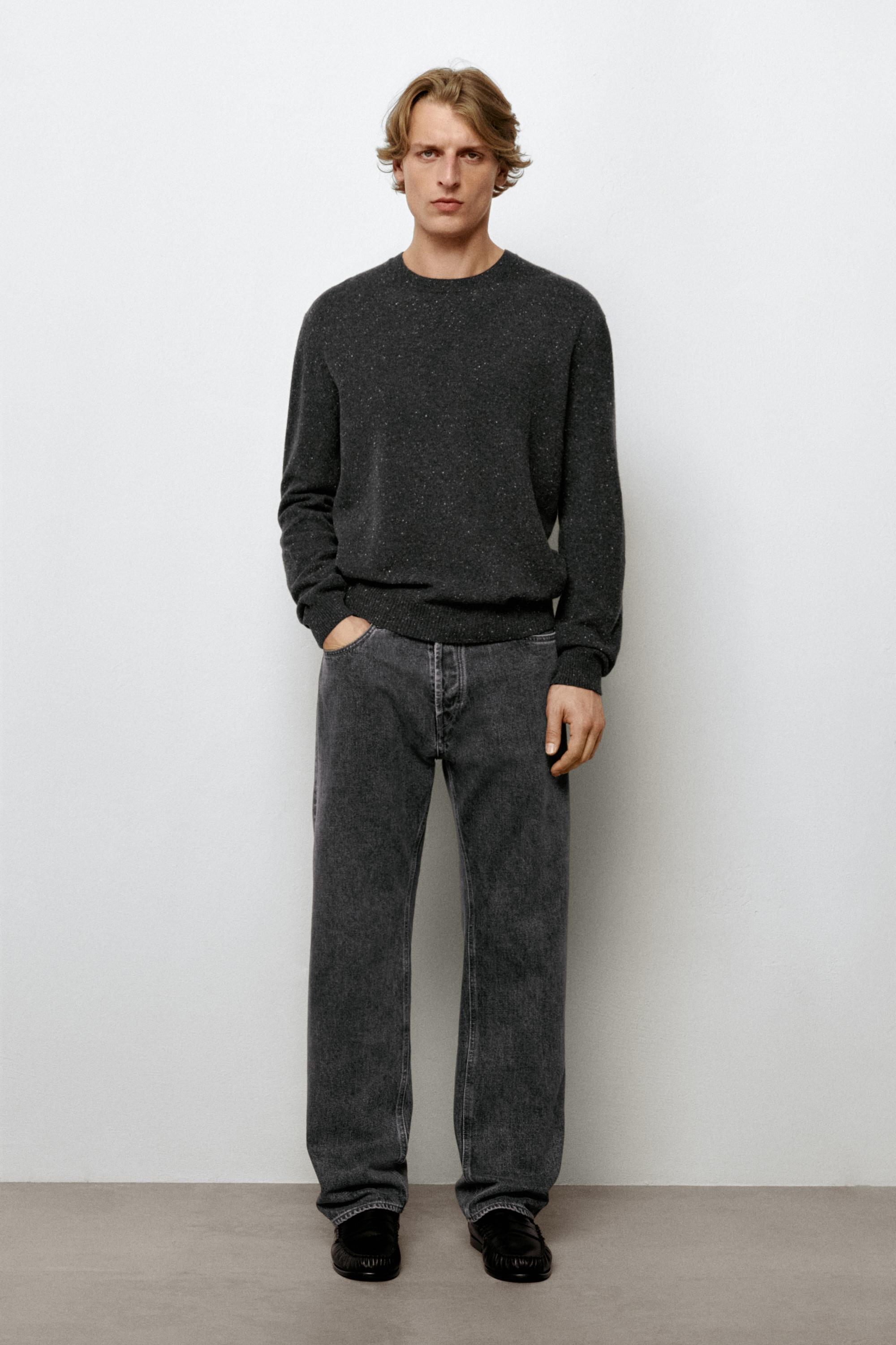 Straight-leg jeans