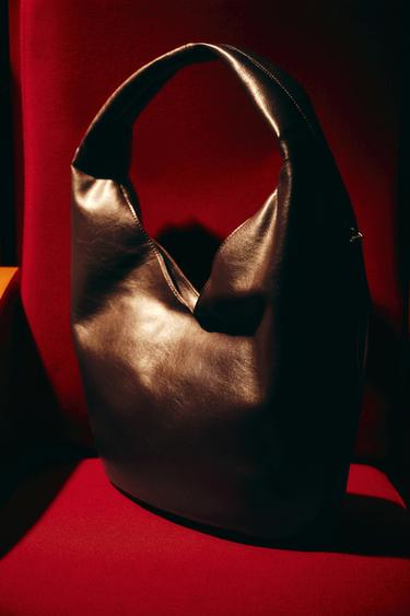 MAXI BUCKET BAG WITH SIDE ZIP - Burgundy Red by Zara