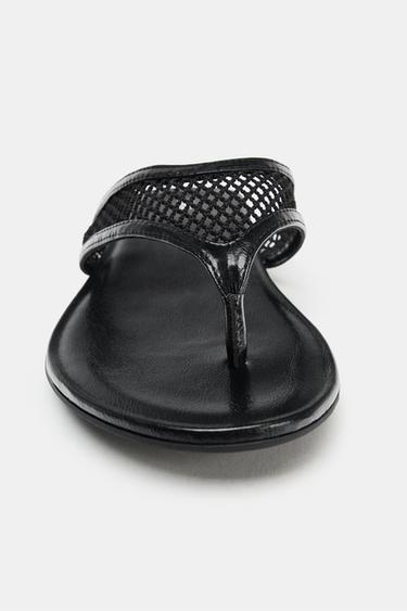 SANDALES PLATES EN RÉSILLE - Noir de Zara - Image 3