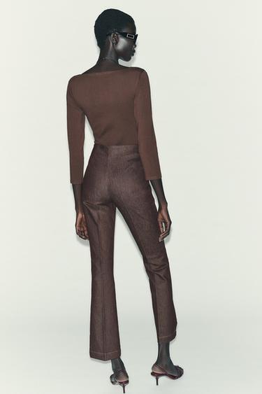 T-SHIRT COL BATEAU - Chocolat de Zara - Image 3