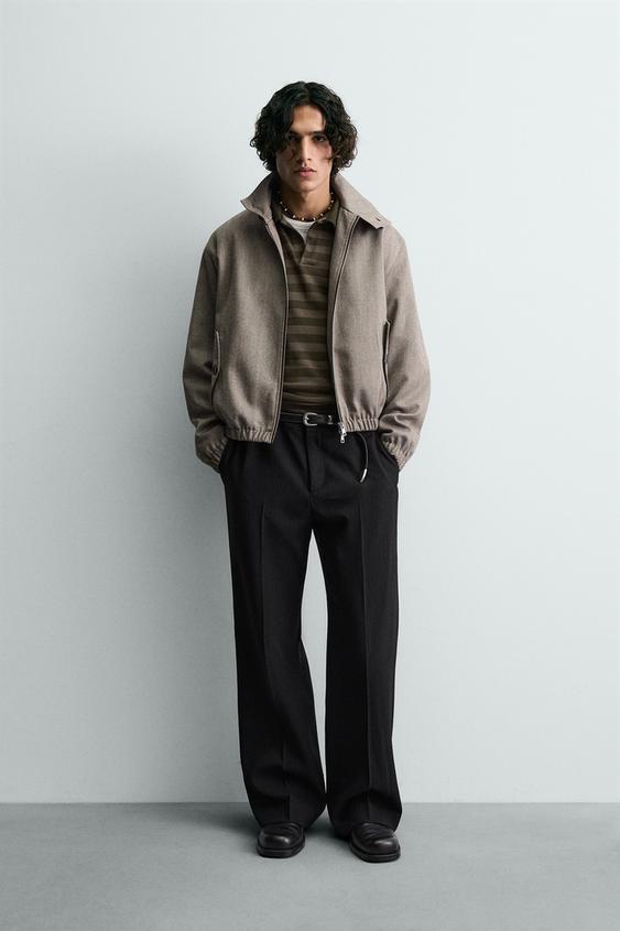 HERRINGBONE TEXTURED CROPPED FIT JACKET