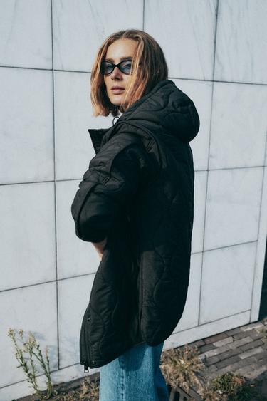 CHAQUETA ACOLCHADA CAPUCHA WATER REPELLENT - Negro de Zara