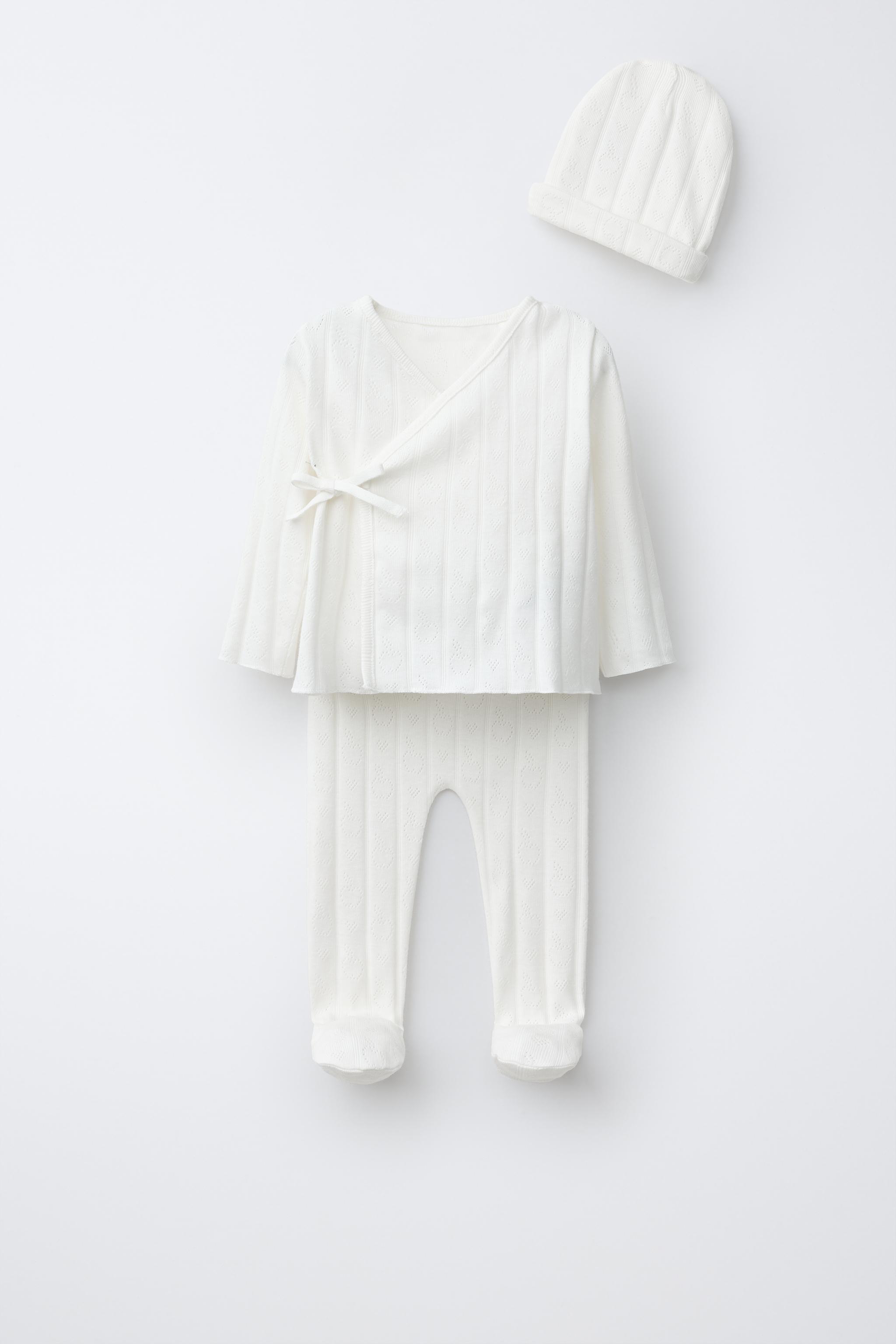 NEWBORN APPLE PRINT SET