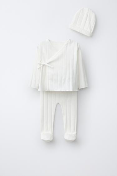 Zara KOMPLET ZA BEBE SA MOTIVOM JABUKA I TORBICOM – prljavobela – Slika 0