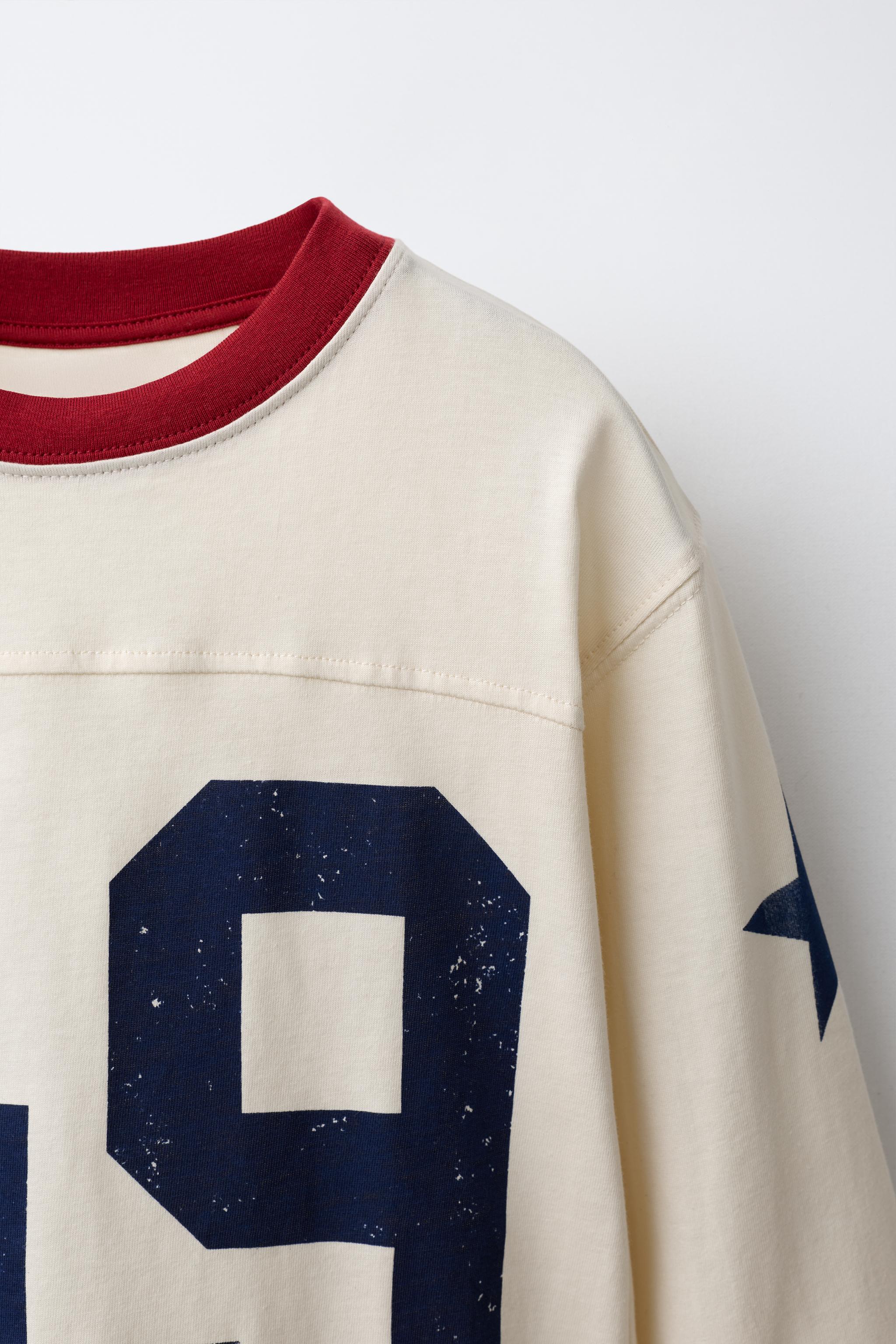 NUMBER AND STAR PRINT T-SHIRT