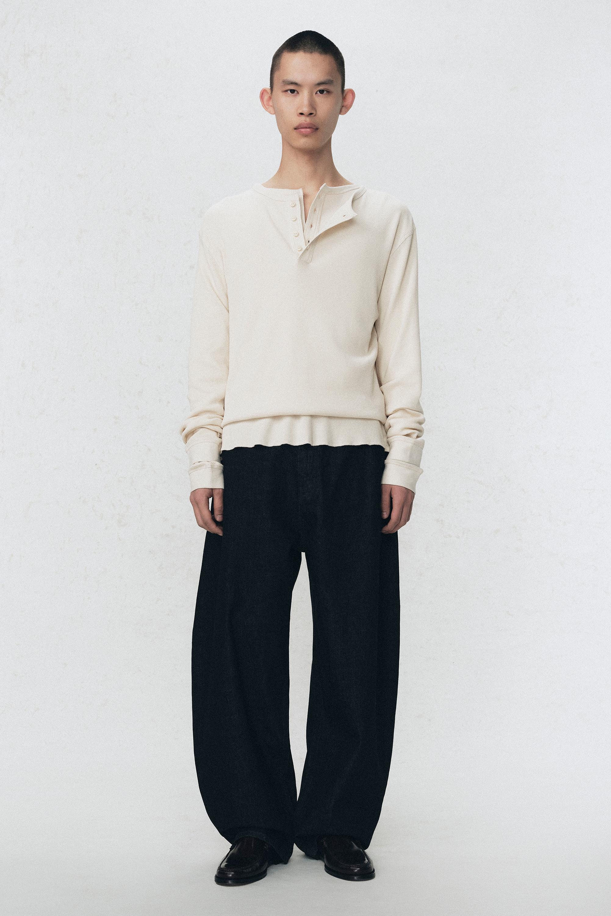 SOSHIOTSUKI x ZARA ヘンリーネックワッフルTシャツ - ブラウン | ZARA