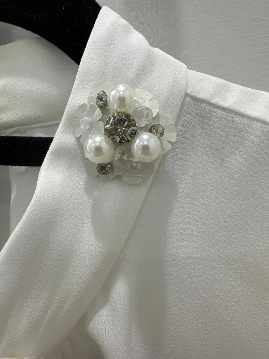 FLORAL BEADED TOP - Image 2