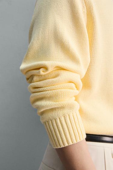 PULL STRUCTURÉ EN COTON - Jaune de Zara - Image 4
