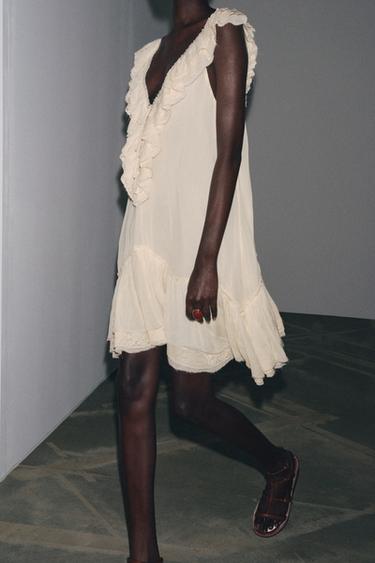 VESTIDO VOLANTES ENCAJE ZW COLLECTION - Crudo de Zara