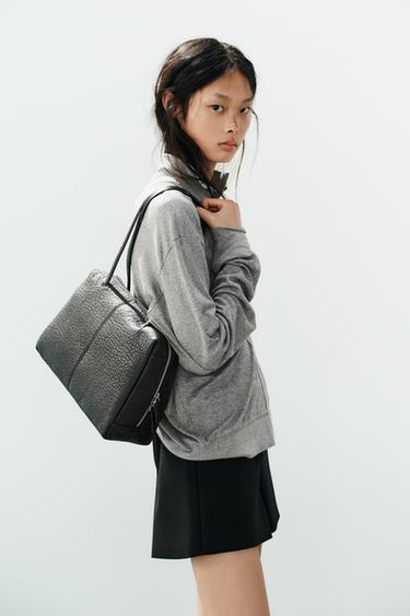 LEATHER SHOULDER BAG — Black 1