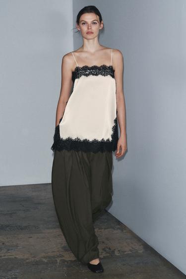 TOP SATINADO ENCAJE ZW COLLECTION - Blanco / Negro de Zara