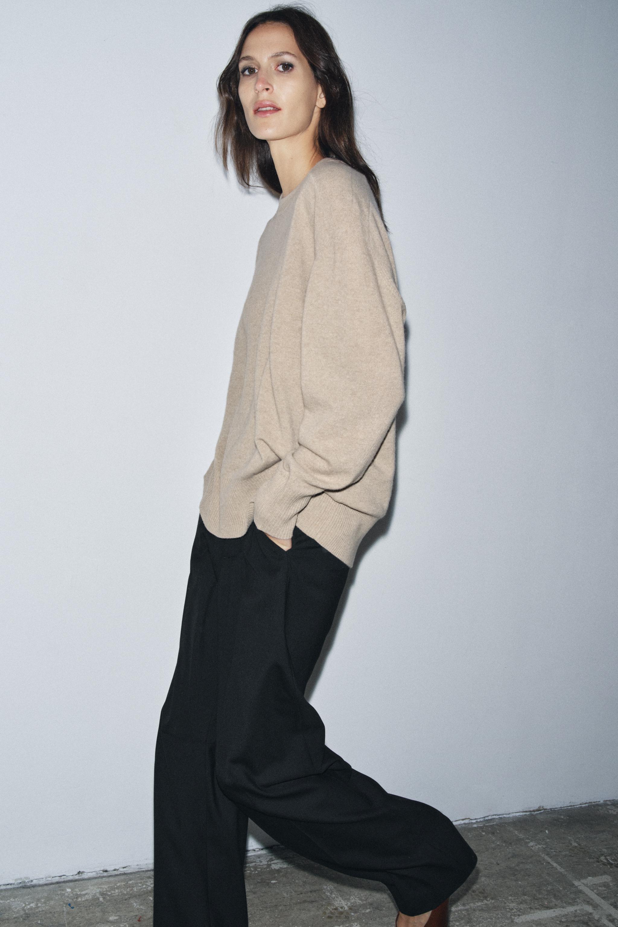 100% WOOL OVERSIZED SWEATER