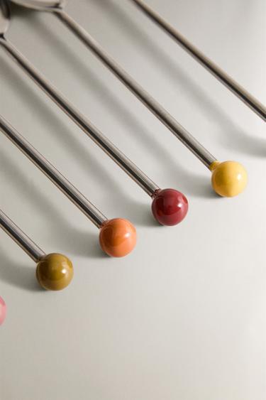 PACK PETITES CUILLÈRES ACIER DÉTAIL COULEUR (PACK DE 6) - Argent de Zara - Image 2